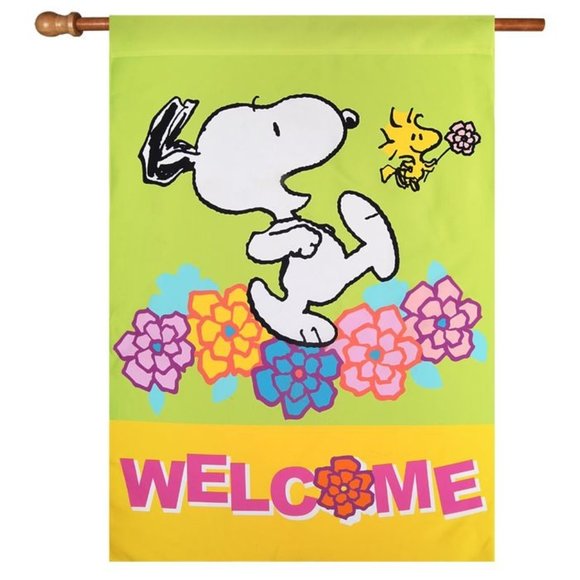 jetmax Holiday Snoopy Peanuts Gang Flag Large House Size 28x4
